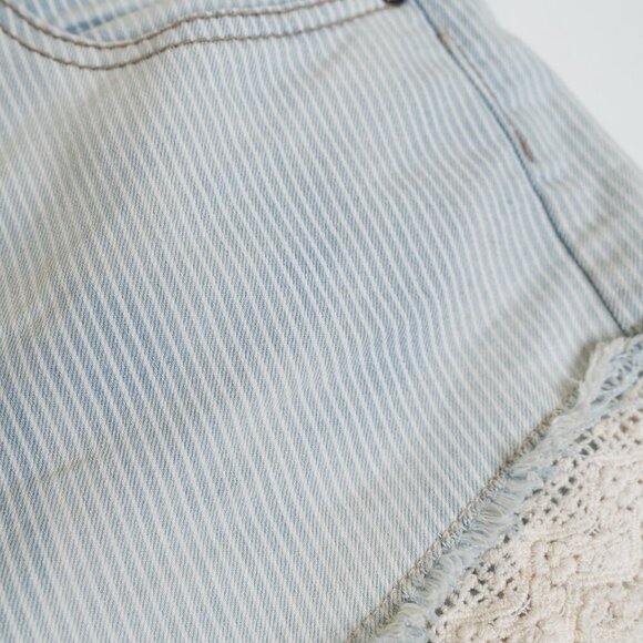 Free People High Rise Jean Shorts Striped Lace Crochet Trim Light Wash - Picture 5 of 9